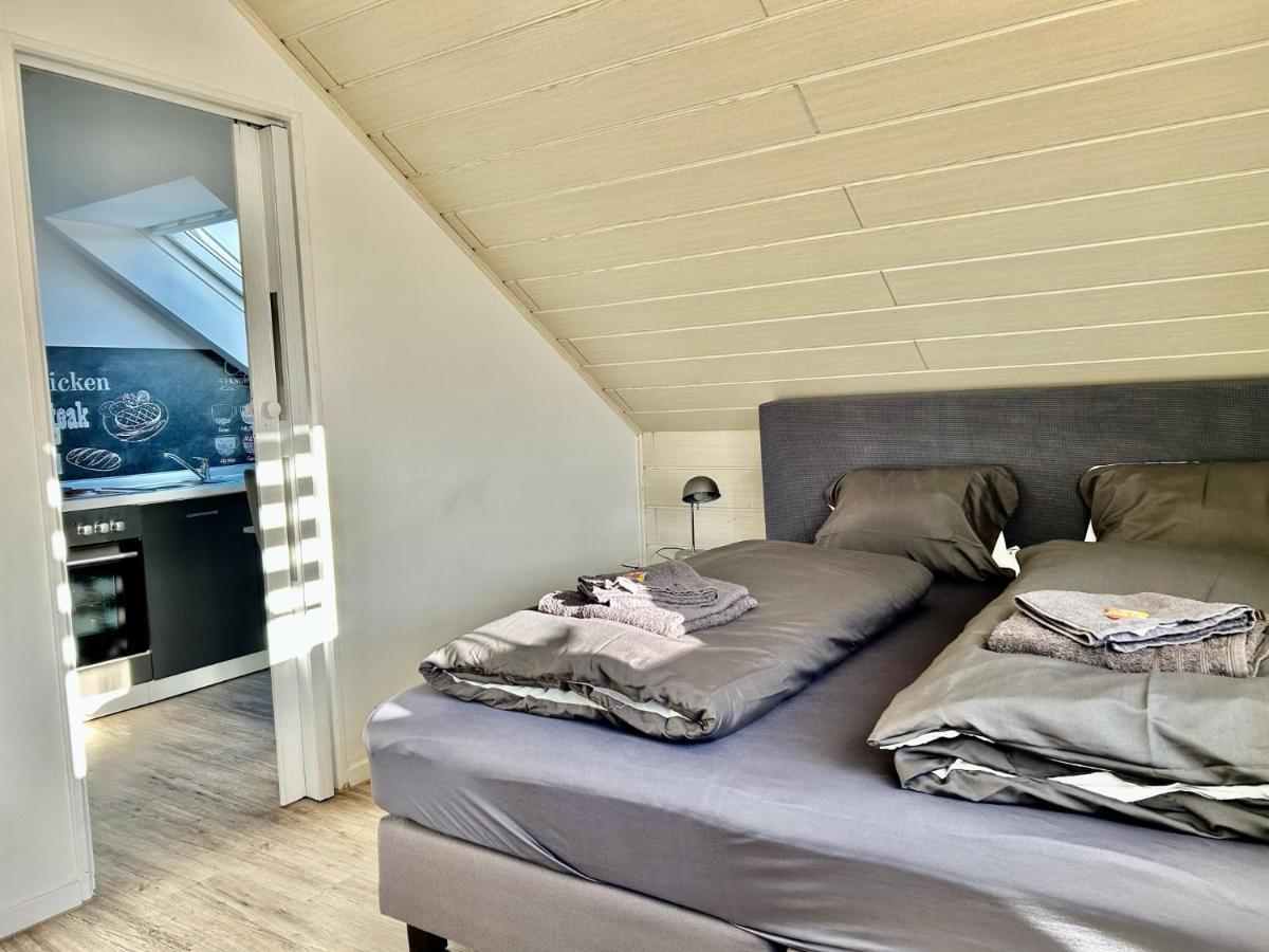 Gaestezimmer Beate Und Ferienwohnung Rheda Wiedenbrueck Bagian luar foto