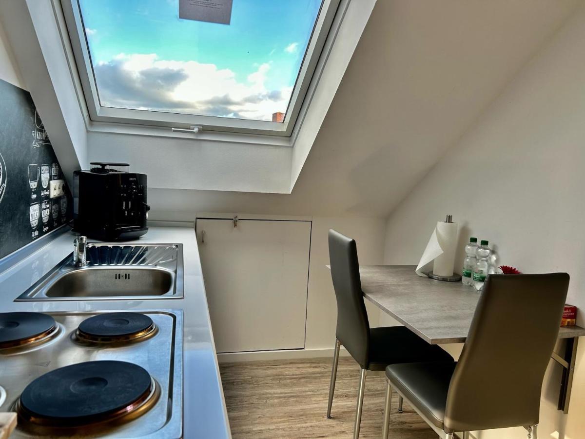 Gaestezimmer Beate Und Ferienwohnung Rheda Wiedenbrueck Bagian luar foto