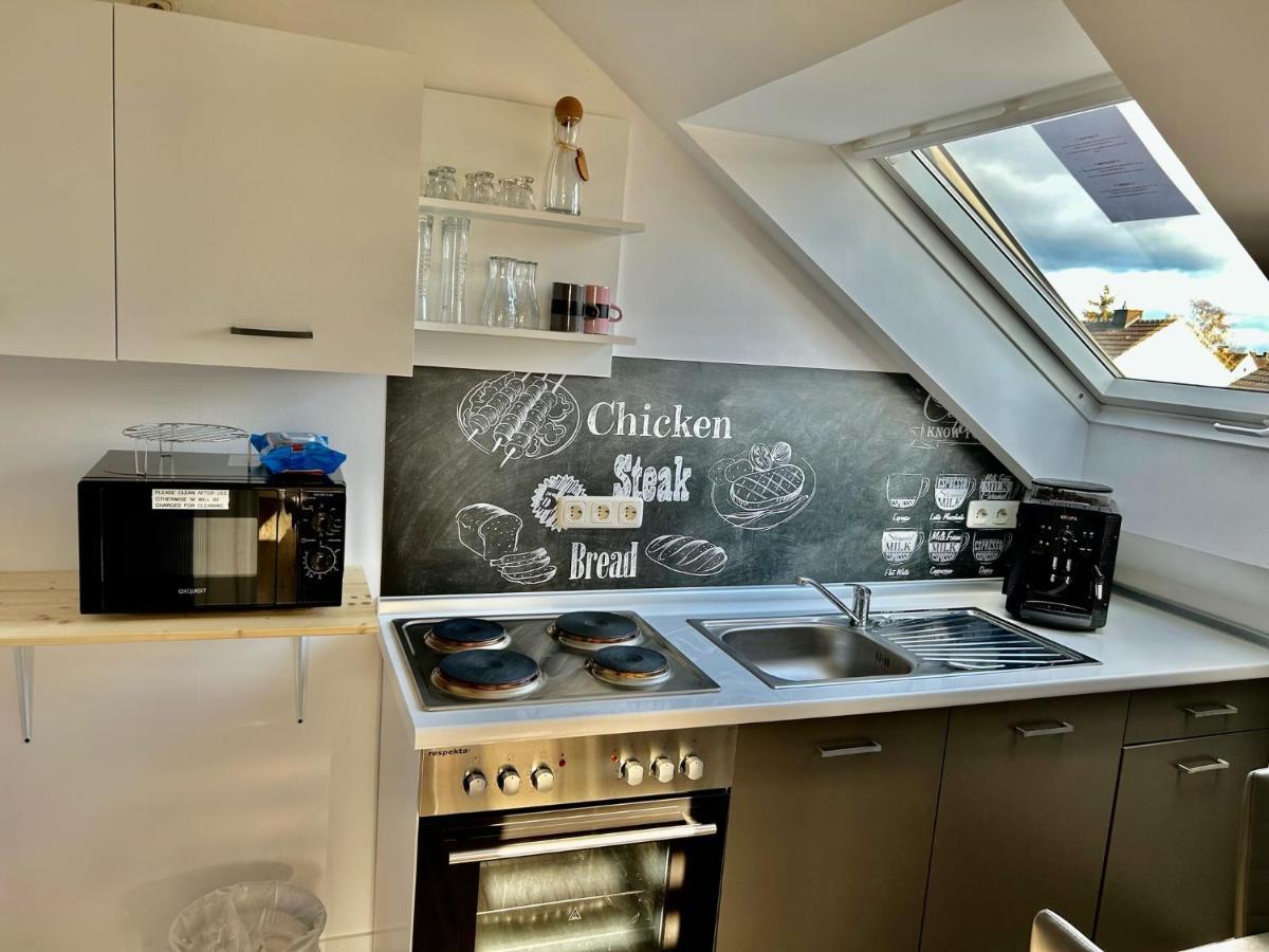 Gaestezimmer Beate Und Ferienwohnung Rheda Wiedenbrueck Bagian luar foto