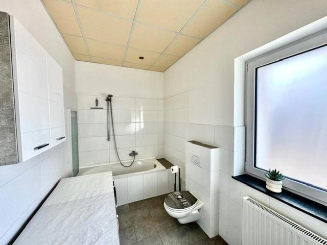 Gaestezimmer Beate Und Ferienwohnung Rheda Wiedenbrueck Bagian luar foto